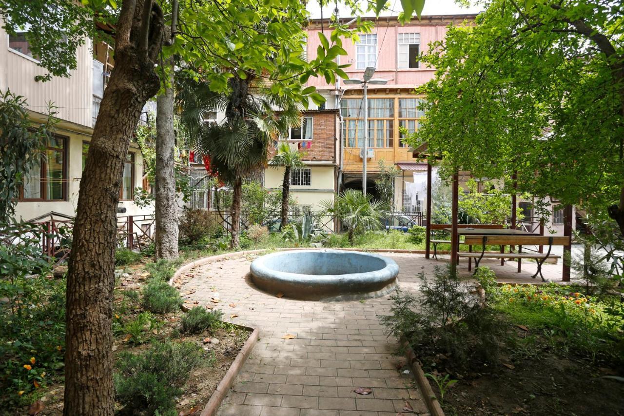 Old - Gold Gala Apartment Tbilisi Exterior photo